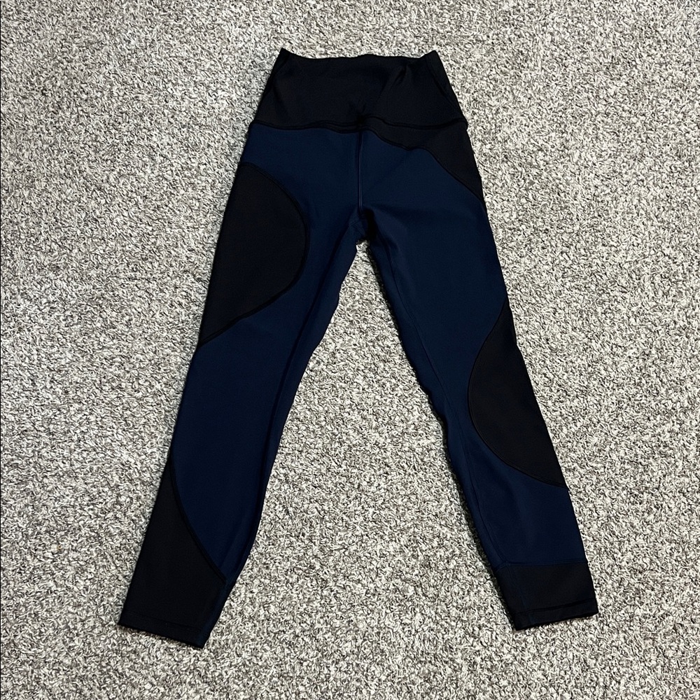 Lululemon Athletica Black and Navy Leggings